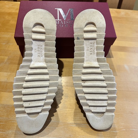 Avalon Brown Slip-On Loafers with Polished Finish - Picture 2 of 4